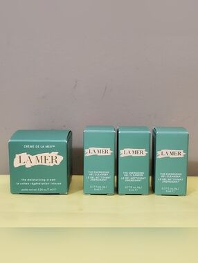 La Mer Moisturizing Cream and Cleanser Mini Size Bundle